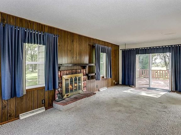 4th image of 3617 Meadowlark Ln