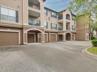 10961 Burnt Mill Rd APT 831, Jacksonville, FL 32256