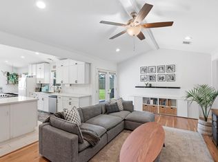 102 Enchanted Oaks Ct, Spring, TX 77388