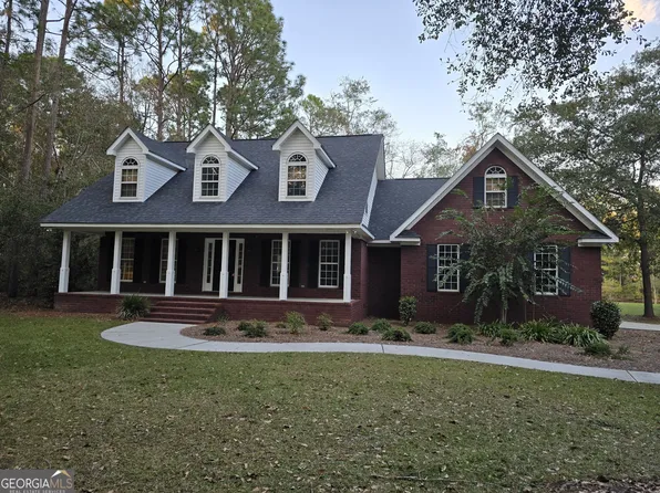 565 Pretoria Ln, Statesboro, GA 30461