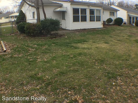 2nd image of 634 Sherrie Ln