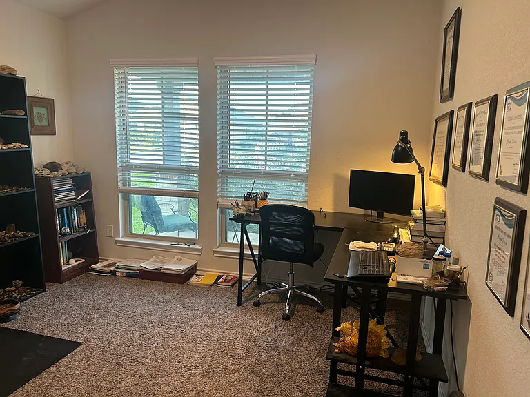 5241 Montague Loop — Photo 4