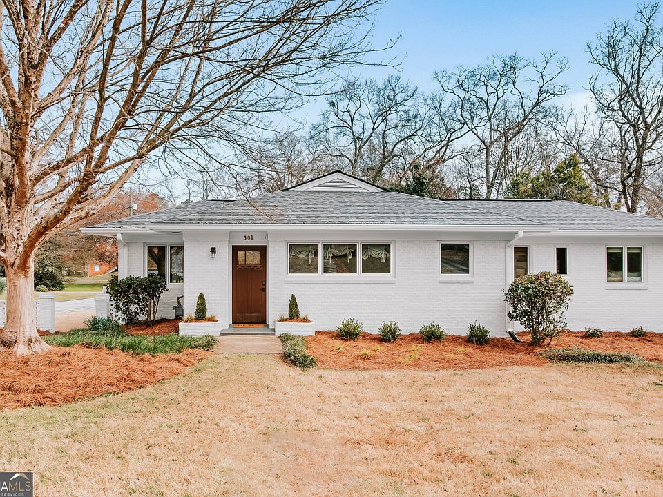 1st image of 301 Parkway Dr