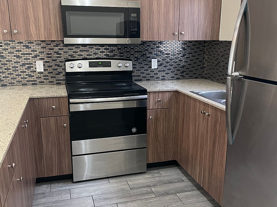 1st image of 501 Carlisle Ave