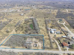 17873 Shady Falls Rd, Elmendorf, TX 78112