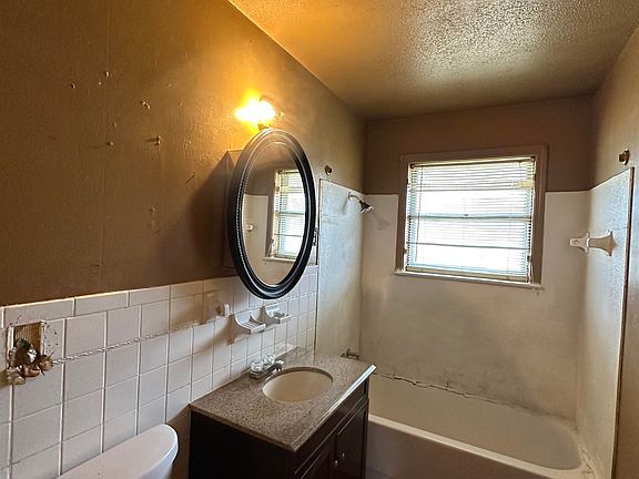 5th image of 5156 Windcrest Rd