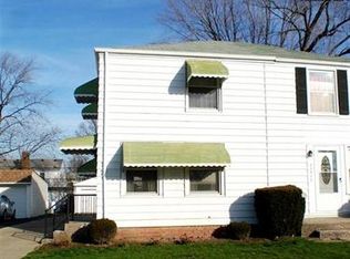 21891 Crystal Ave, Euclid, OH 44123