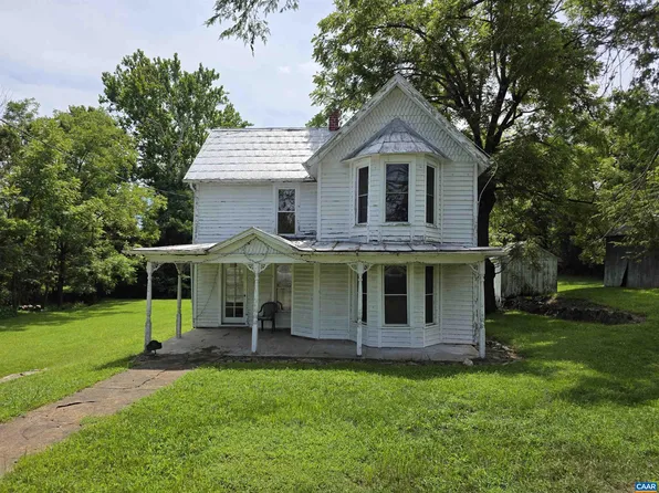 276 Main St, Stanardsville, VA 22973