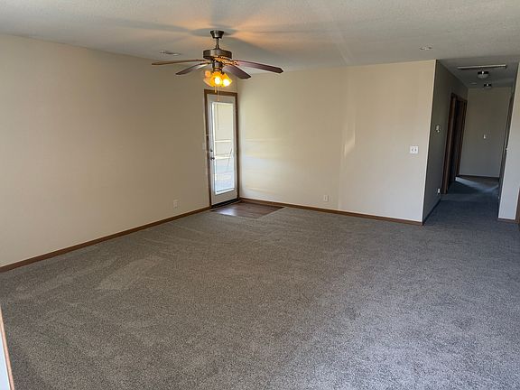 3rd image of 225 Conti Ct #225