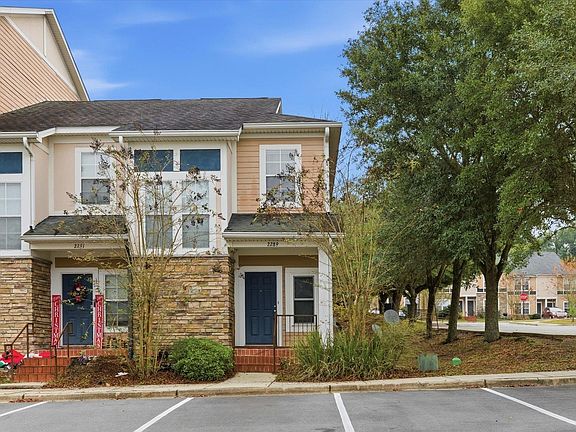 4th image of 2289 Del Carmel Way