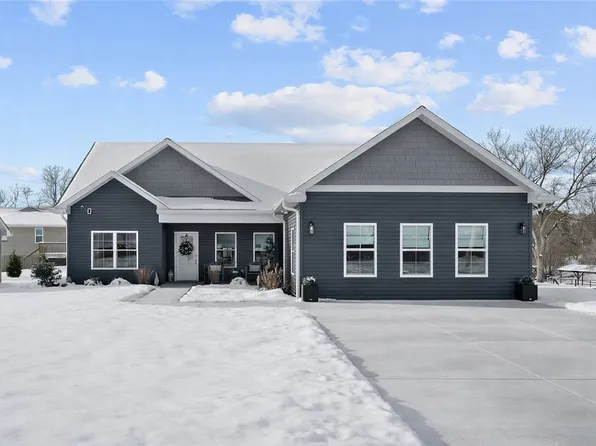 164 Edgewood Ave, Aliquippa, PA 15001