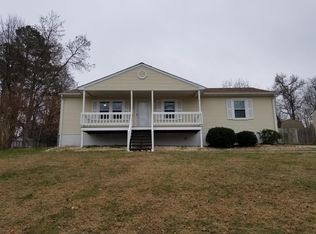 319 Bull Run Dr, Hopewell, VA 23860