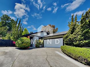 2107 Flamingo Ct, Pinole, CA 94564