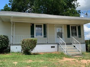 4 Cunningham Ave, Hampton, GA 30228
