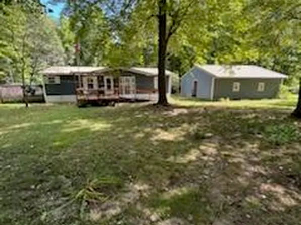 3062 S Tnt Trl, White Cloud, MI 49349