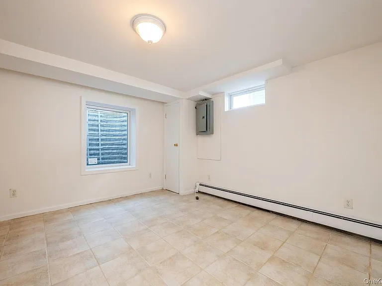 130 Soundview Rd — Photo 21