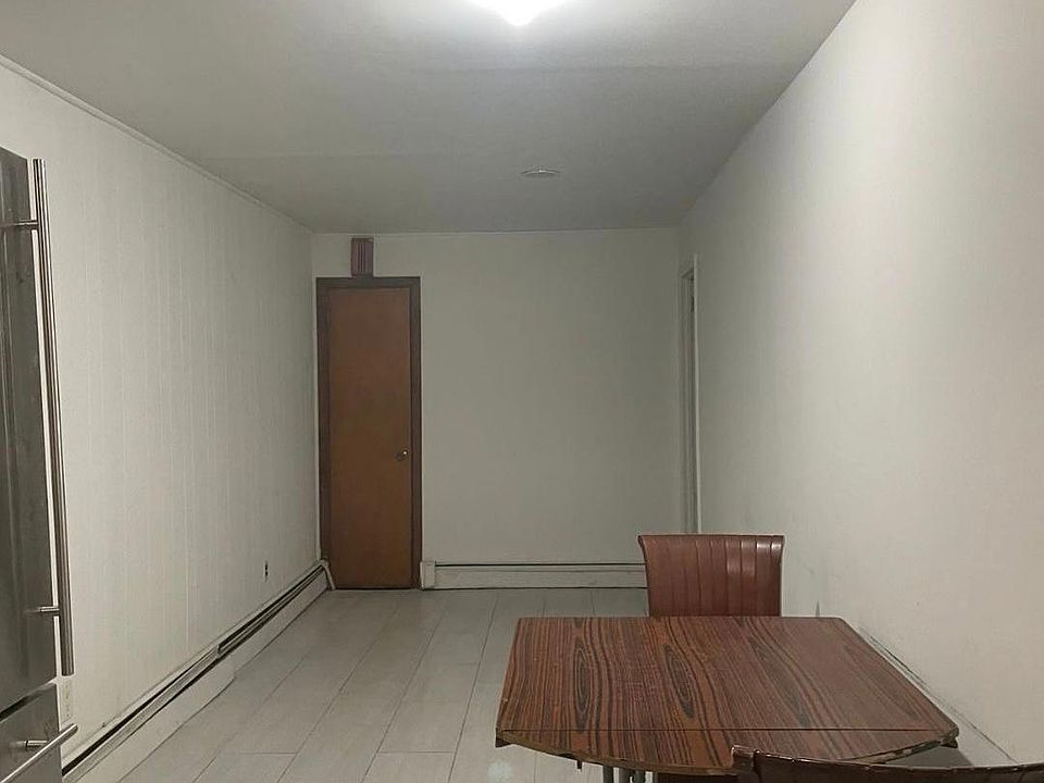 2nd image of 2171 E 34th St #B