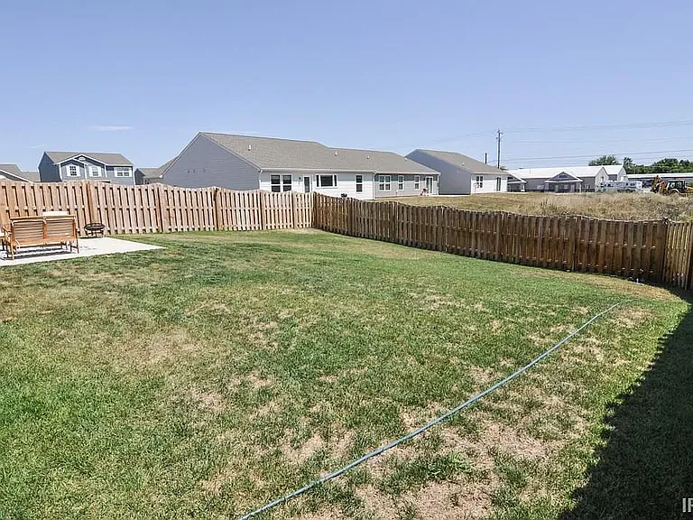 2123 Rutherford Dr — Photo 19