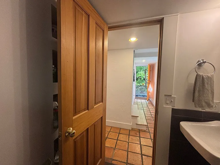 3521 S Ferdinand St — Photo 23