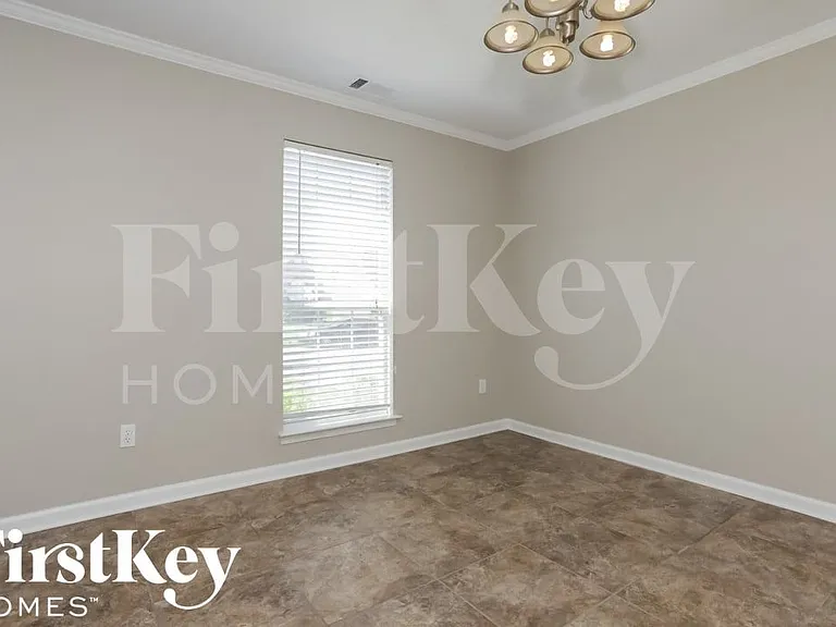 4922 Noel Mission Dr — Photo 3
