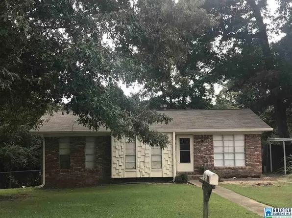 2920 Valley View Cir, Adamsville, AL 35005