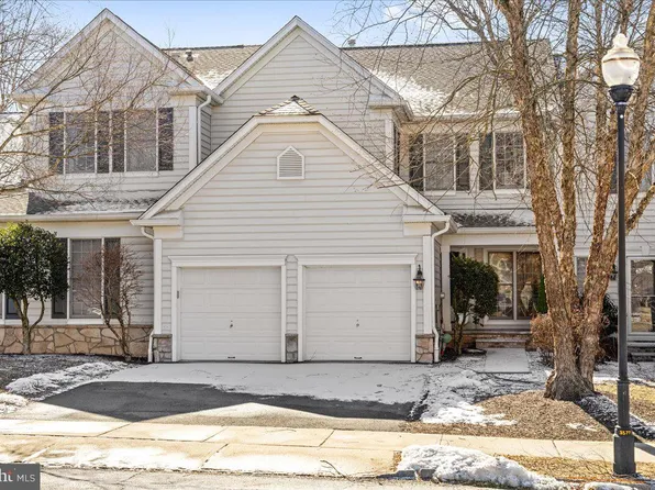 22 Maidenhead Rd, Princeton, NJ 08540