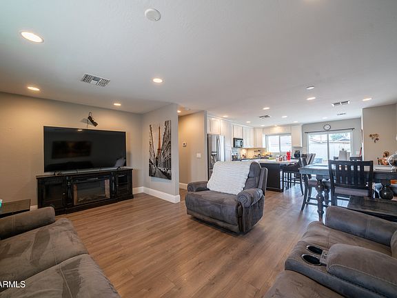 5th image of 5242 N 19TH Drive
