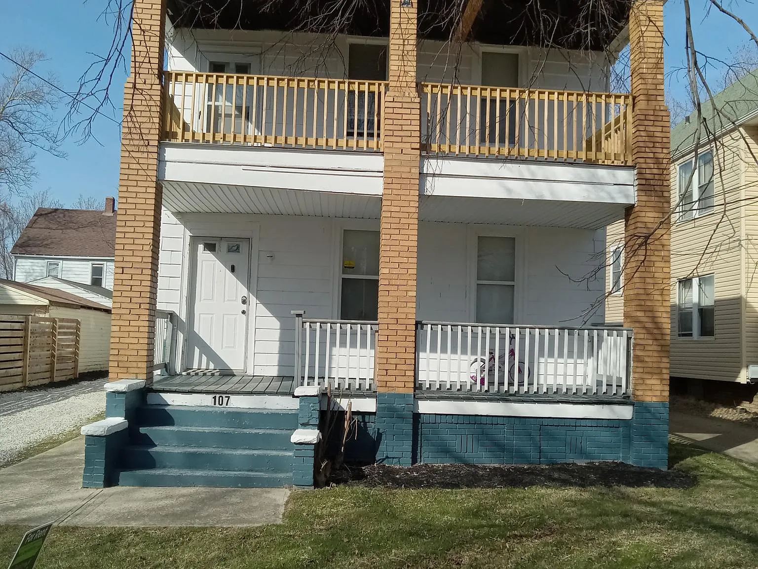 2 bed, 750 sqft, $750 — Photo 1