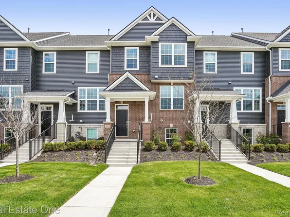 352 N Sydney Ct, Plymouth, MI 48170