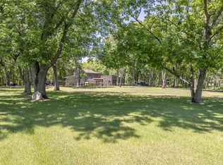 24 N Westwood Ave, Burlington, WI 53105