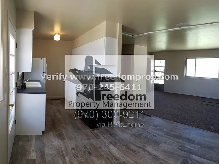 2015 Gunnison Ave — Photo 3
