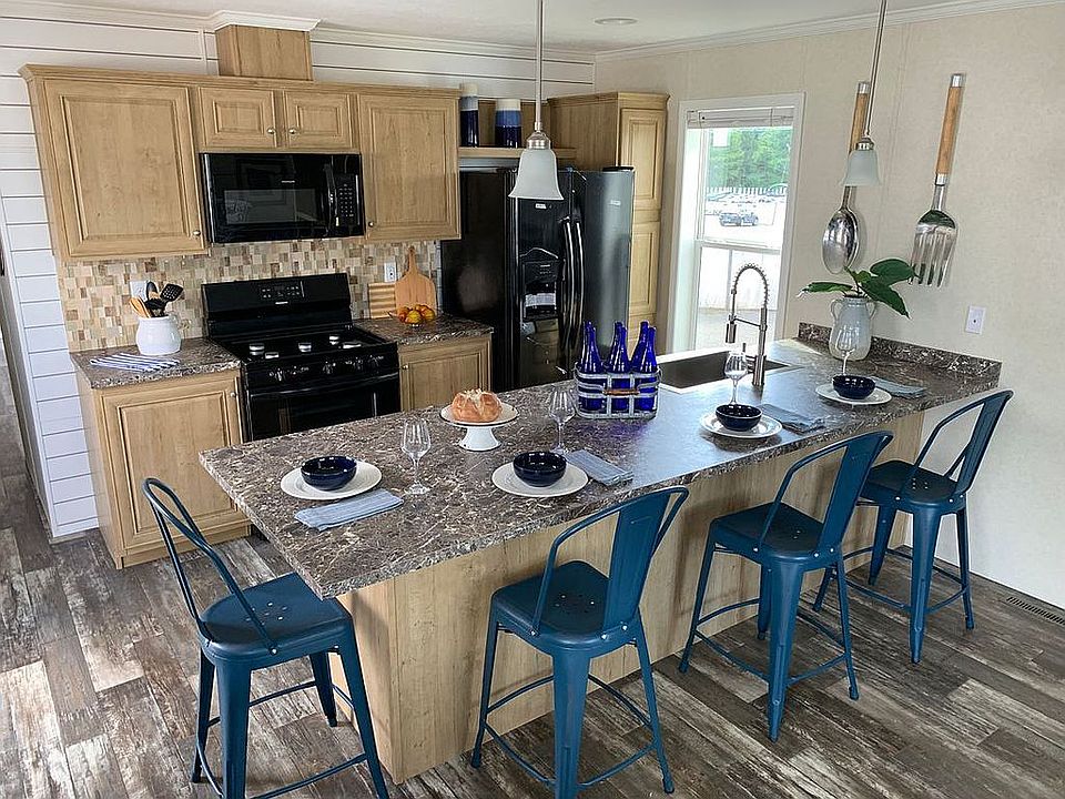 410 Rhett Ln, Altoona, PA 16602 Zillow