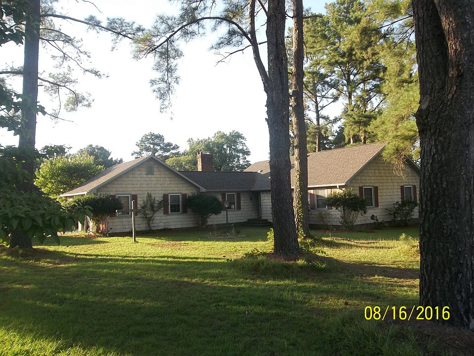 2nd image of 440 Tranters Creek Rd