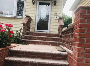 13424 95th Ave, South Richmond Hill, NY 11419