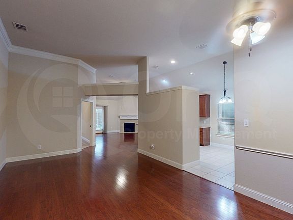 4th image of 15701 Bent Rose Way