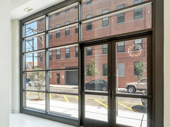 6122 Hudson Avenue image 19 of 29