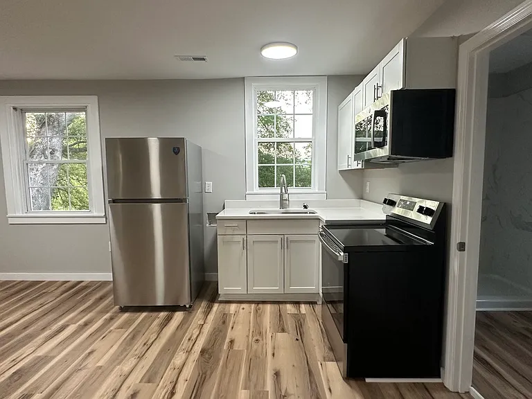4571 Durant Ave #B — Photo 7