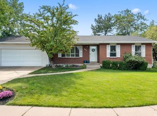 1814 Sorrento Dr, Woods Cross, UT 84087