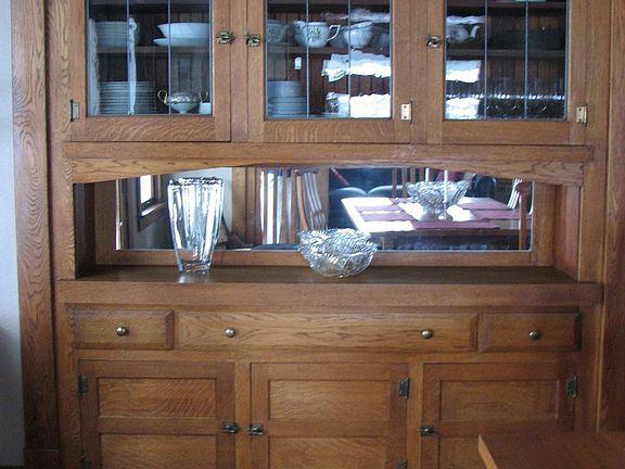 Built-in- Dining room