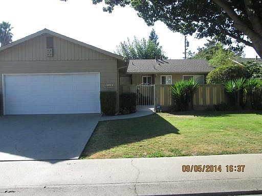 1st image of 2309 Newport Dr
