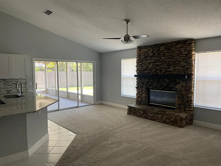 4782 Hamlets Grove Dr — Photo 6