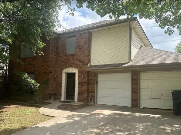 4737 Hollow Tree Dr, Arlington, TX 76018