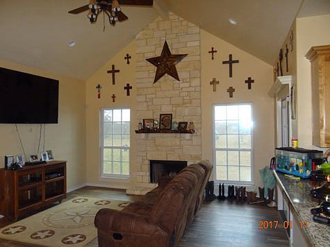 3rd image of 1839 Fm 2824