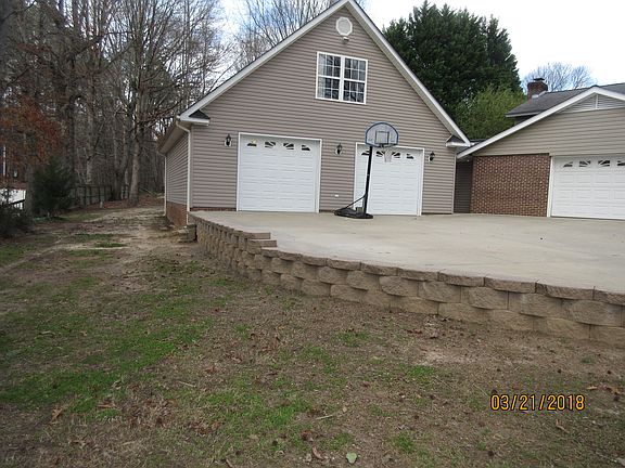 Lots of outdoor parking also