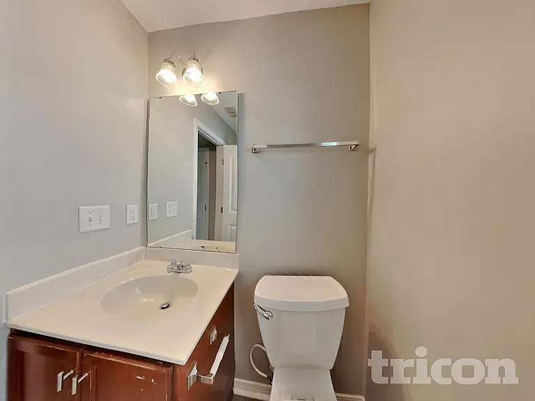514 Kerriann Ln — Photo 19