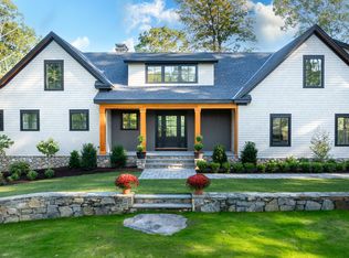 703 Fox Hopyard Rd, East Haddam, CT 06423