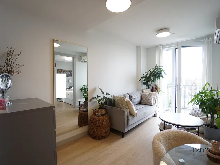2809 Clarendon Rd #603 — Photo 1