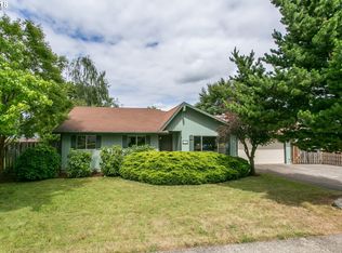 306 Park Ave, Molalla, OR