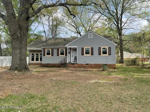 4878 Churchill Dr, Jackson, MS 39206