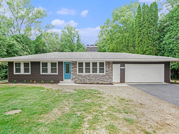 12787 Perry Rd, Battle Creek, MI 49015